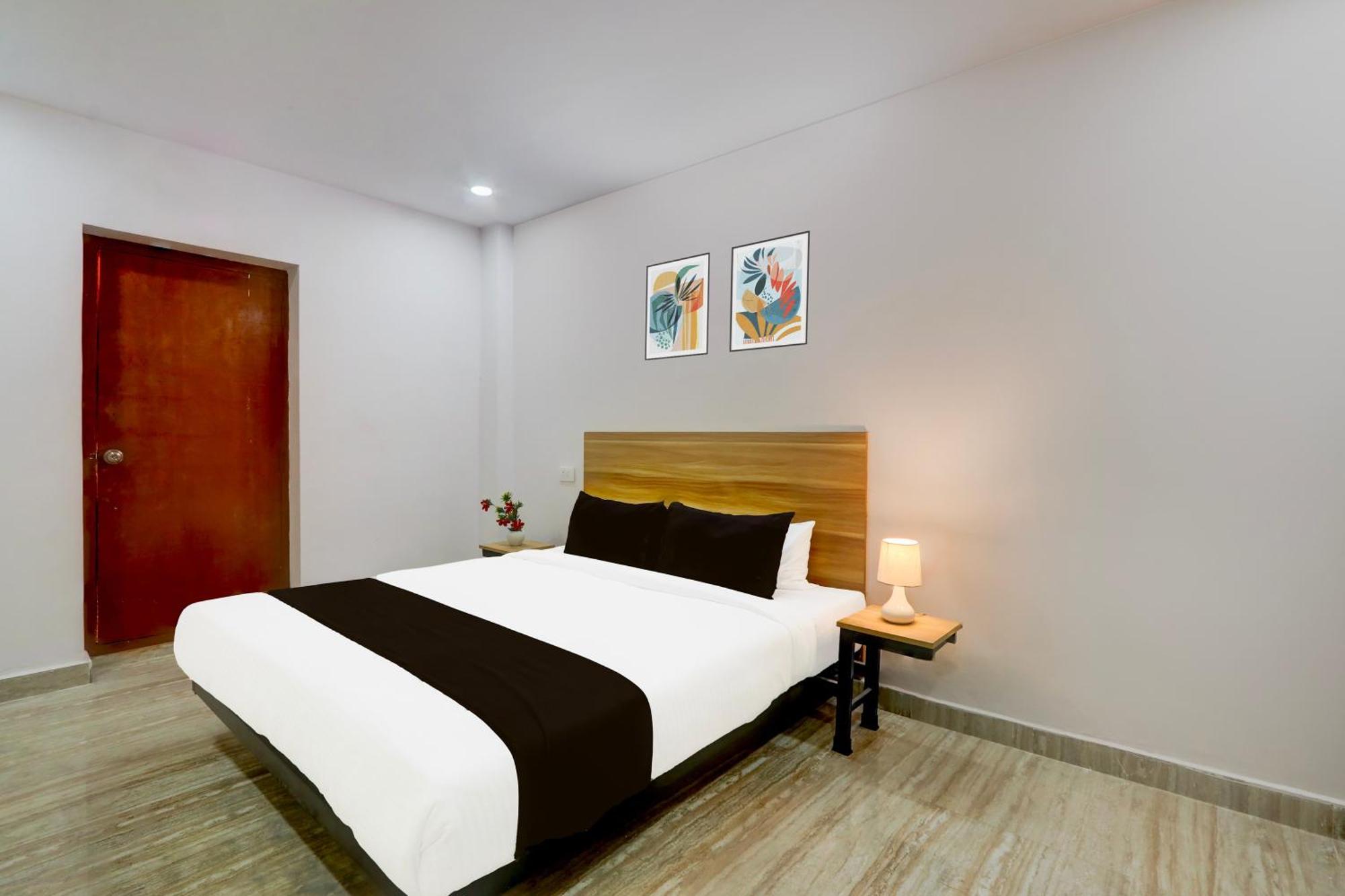 Hotel O Living Tree In Hyderabad Exterior foto